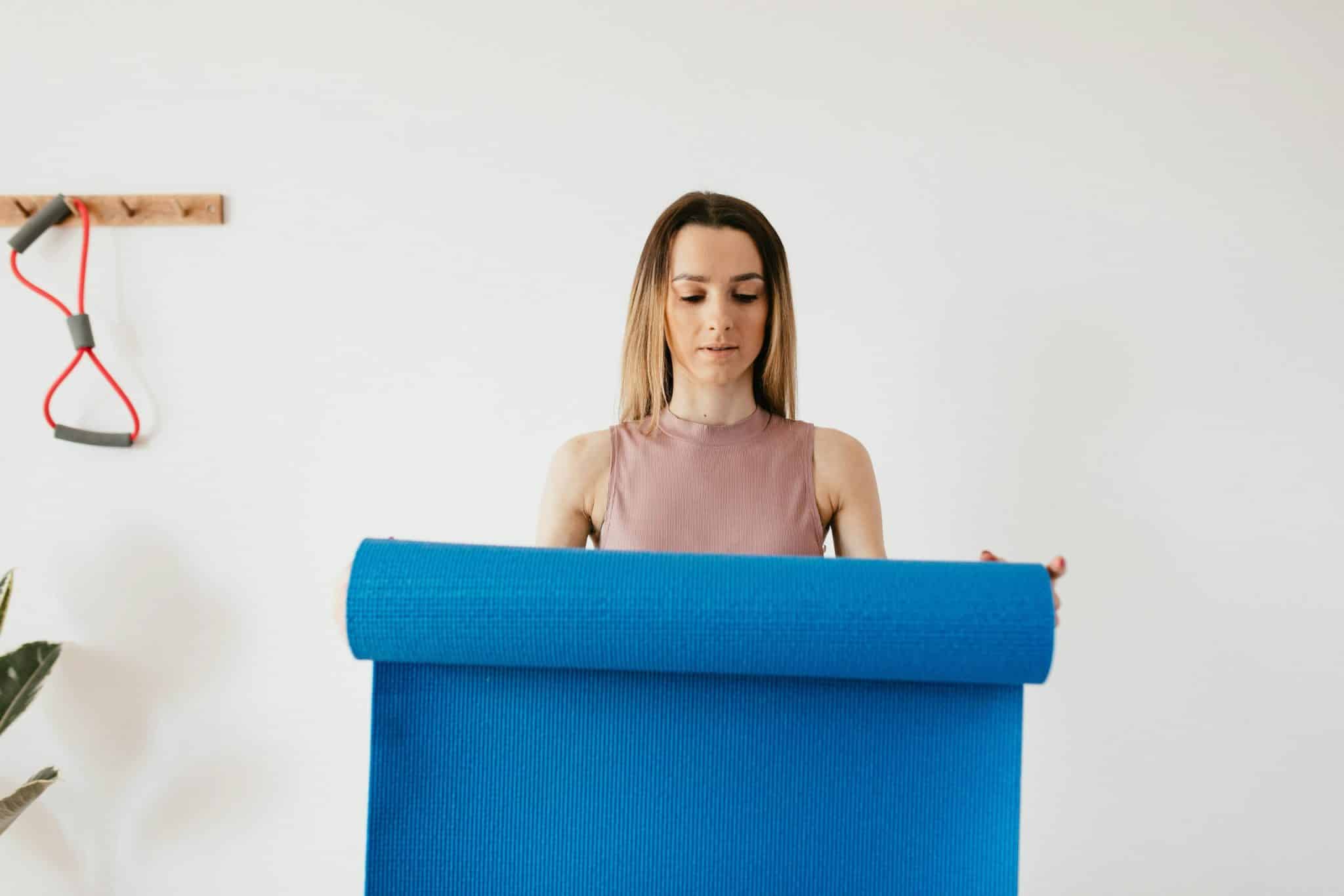 Smart Yoga Mats and Fitness Equipment with Real-Time Feedback