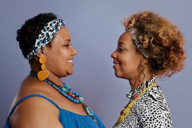 Statement Accessories That Transform Any Outfit